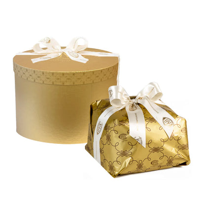 Panettone în cutie tip pălărie