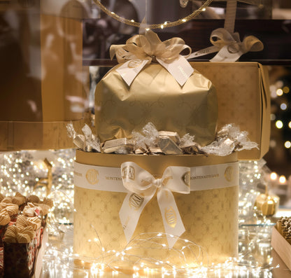 Panettone cu nugă în cutie tip pălărie